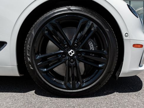 Certified 2022 Bentley Continental GT AWD/4WD image 16