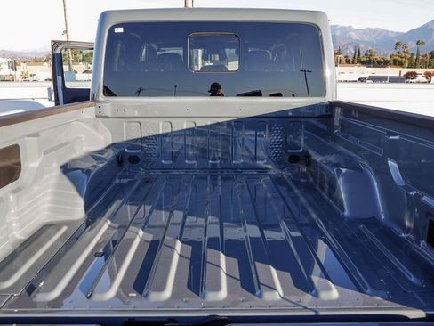 New 2026 Jeep Gladiator Sport image 26