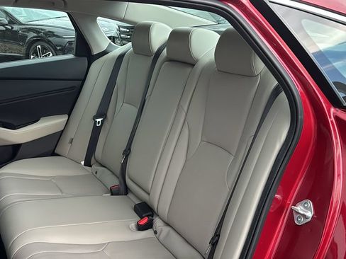 Used 2023 Honda Accord Touring image 27