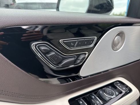 Certified 2023 Lincoln Aviator Black Label AWD/4WD image 25