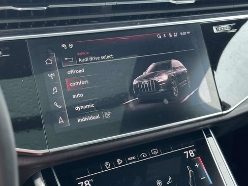Used 2023 Audi Q7 3.0T Premium Plus w/ Premium Plus Package AWD/4WD image 30