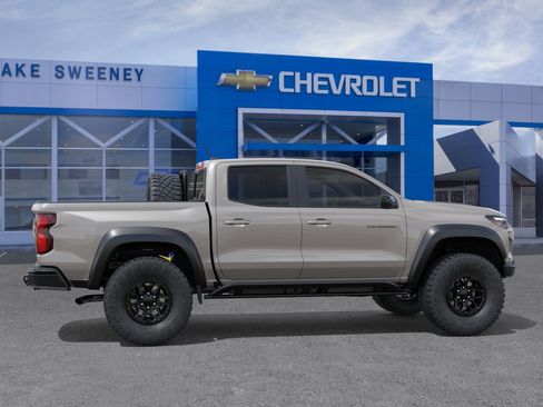 New 2026 Chevrolet Colorado ZR2 w/ ZR2 Bison Edition image 5