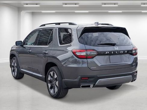 New 2026 Honda Pilot Elite image 5