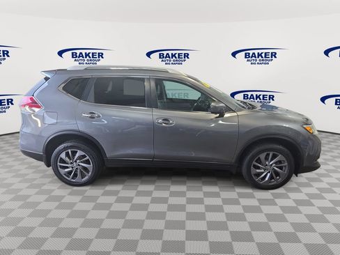 Used 2016 Nissan Rogue SL AWD/4WD image 2