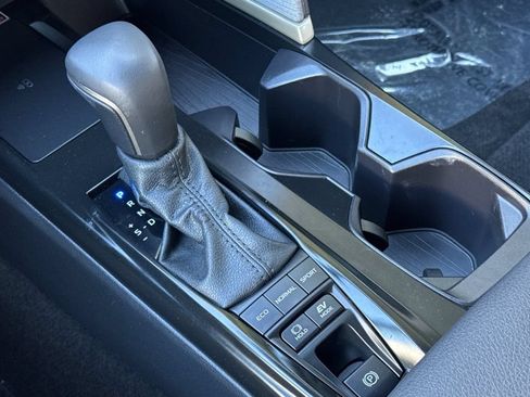 Certified 2025 Toyota Camry SE FWD image 19