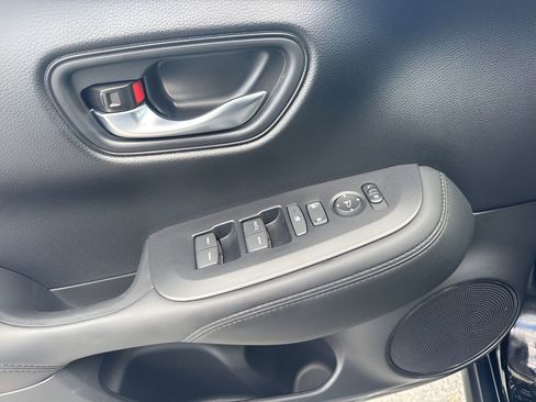Used 2026 Honda HR-V LX image 19