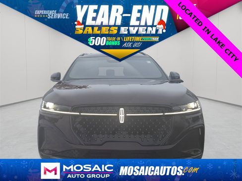 Used 2024 Lincoln Nautilus Reserve w/ Equipment Group 202A image 2