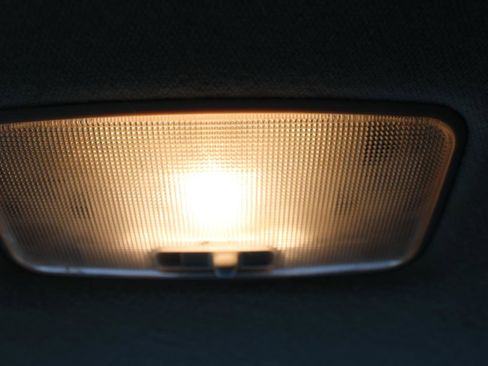 Used 2022 Toyota Corolla LE FWD image 40