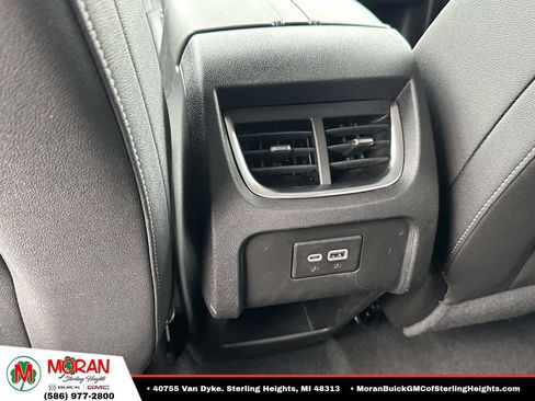 Used 2024 Chevrolet Blazer LT FWD image 12