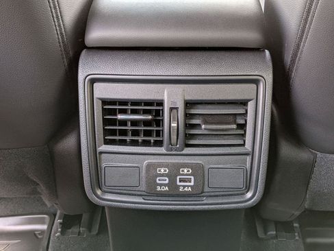 Certified 2026 Subaru Forester Premium w/ Premium/Limited Package AWD/4WD image 30