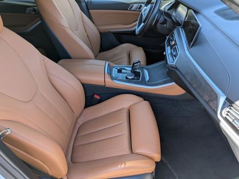 Certified 2022 BMW X5 xDrive40i w/ M Sport Package image 23