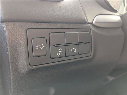 Used 2022 MAZDA CX-9 Touring image 9