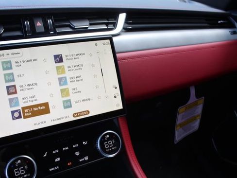 New 2026 Jaguar F-PACE R-Dynamic S image 12