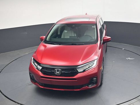 Used 2026 Honda Odyssey Touring image 23