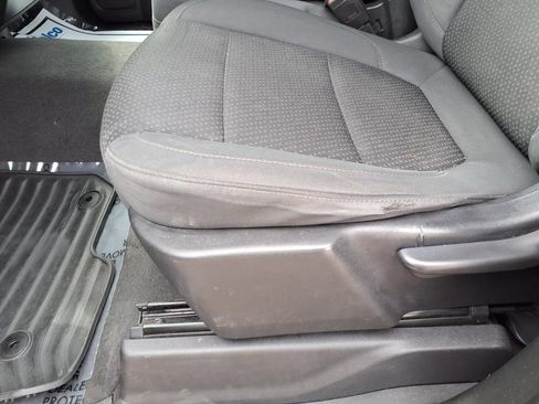 Used 2022 Chevrolet Silverado 1500 Custom RWD image 21