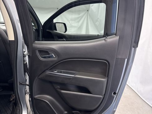 Used 2020 Chevrolet Colorado ZR2 image 37