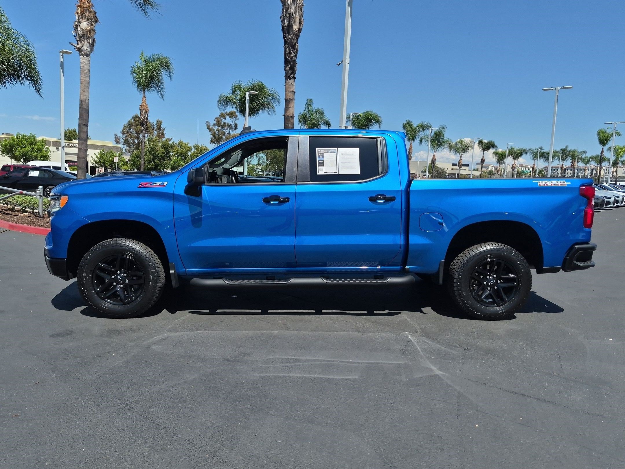 Used 2023 Chevrolet Silverado 1500 LT Trail Boss w/ Protection Package AWD/4WD image 7