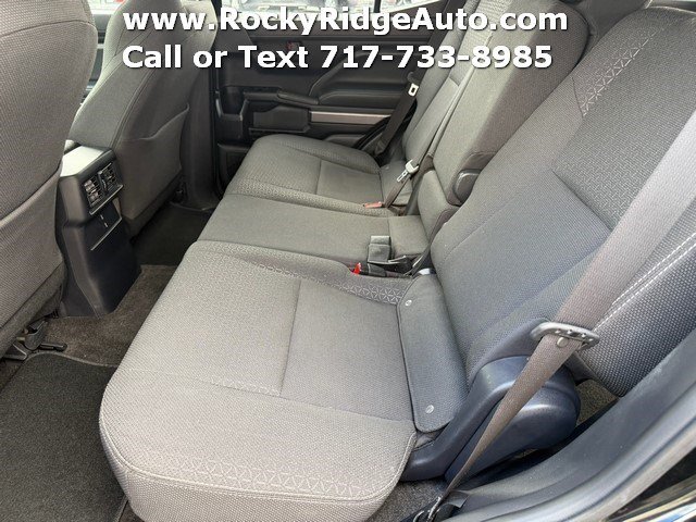 Used 2025 Toyota 4Runner SR5 AWD/4WD image 34