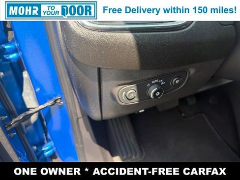 Used 2024 Chevrolet Equinox Premier FWD image 19