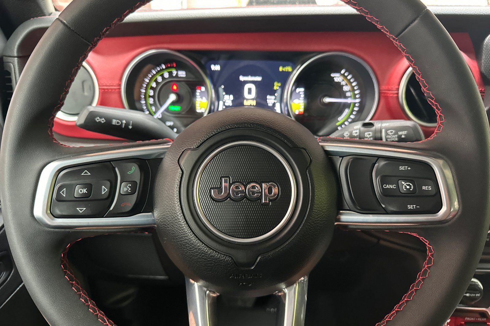 Used 2023 Jeep Wrangler Unlimited Rubicon 4xe AWD/4WD image 24