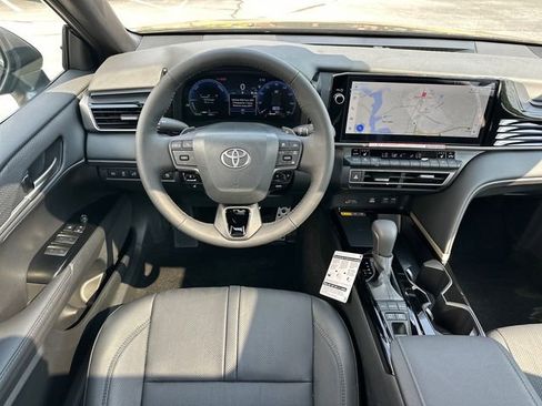 Used 2026 Toyota Camry XSE FWD image 10