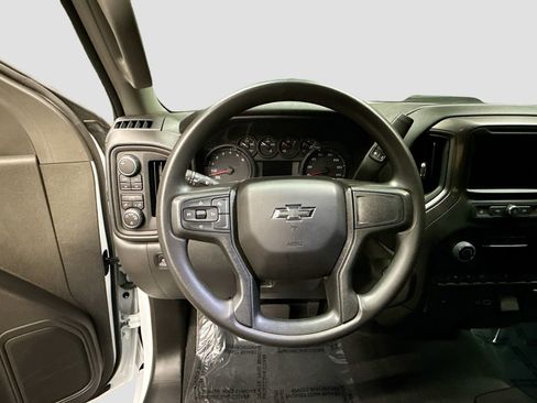 Used 2025 Chevrolet Silverado 1500 Custom Trail Boss w/ Turbomax Blackout Package image 11