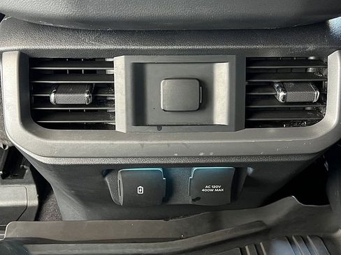 Used 2025 Ford F150 XLT w/ Equipment Group 302A MID image 11