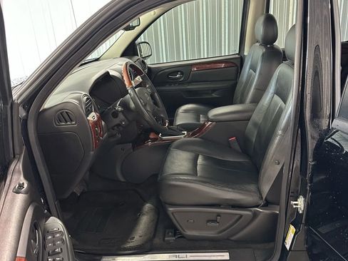 Used 2009 GMC Envoy Denali w/ Sun And 6-Disc Cd Package image 10