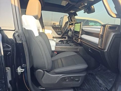Used 2024 GMC Hummer EV 3X AWD/4WD image 15