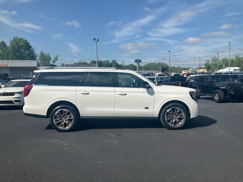 New 2026 Ford Expedition Max King Ranch AWD/4WD image 4