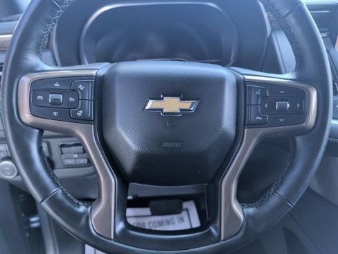 Used 2024 Chevrolet Suburban High Country AWD/4WD image 16