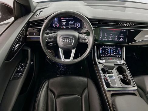 Used 2019 Audi Q8 image 23