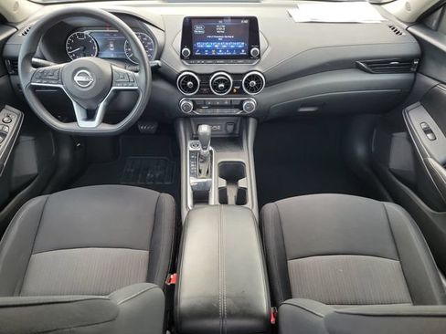 Used 2024 Nissan Sentra SV FWD image 14