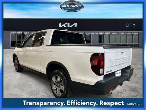 Used 2024 Honda Ridgeline RTL image 6