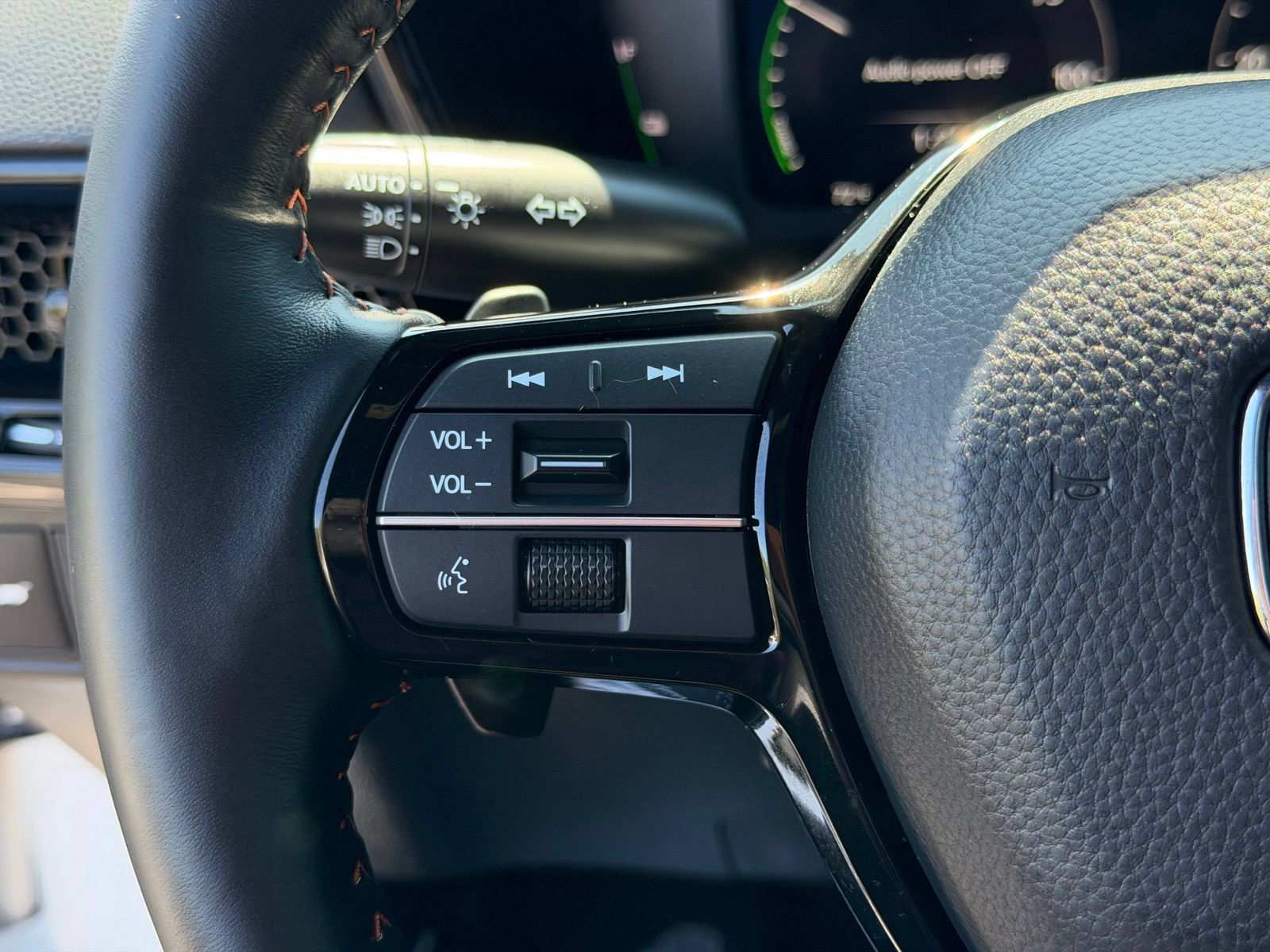 Used 2026 Honda CR-V Sport Touring image 18