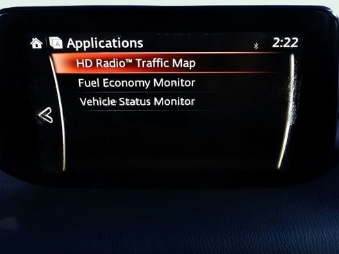 Used 2017 MAZDA MAZDA3 Sport image 28