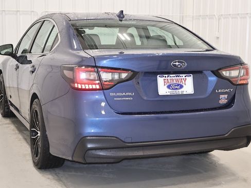 Used 2020 Subaru Legacy image 7