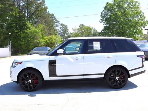 Used 2015 Land Rover Range Rover Supercharged image 4