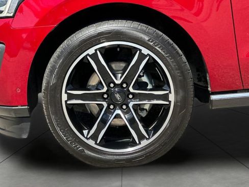 Used 2019 Ford Expedition Limited w/ Texas Edition Package RWD image 29