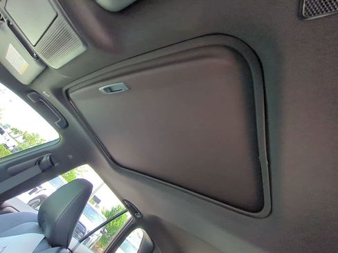 Used 2026 Toyota RAV4 XSE w/ Weather Package AWD/4WD image 19