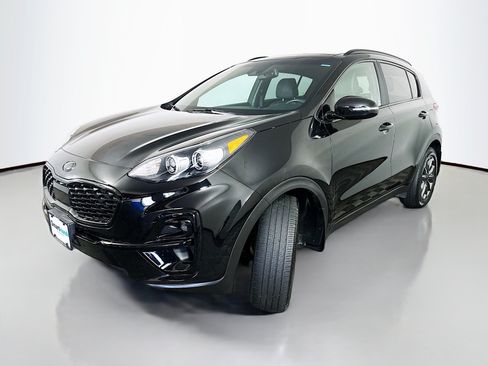 Used 2022 Kia Sportage Nightfall Edition w/ Nighfall AWD Premium Package image 3