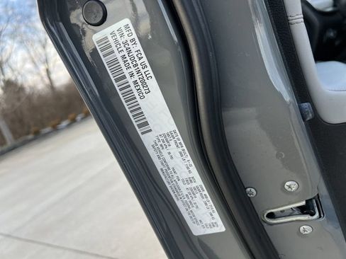 Used 2022 Jeep Compass Limited w/ Sun and Sound Group image 34