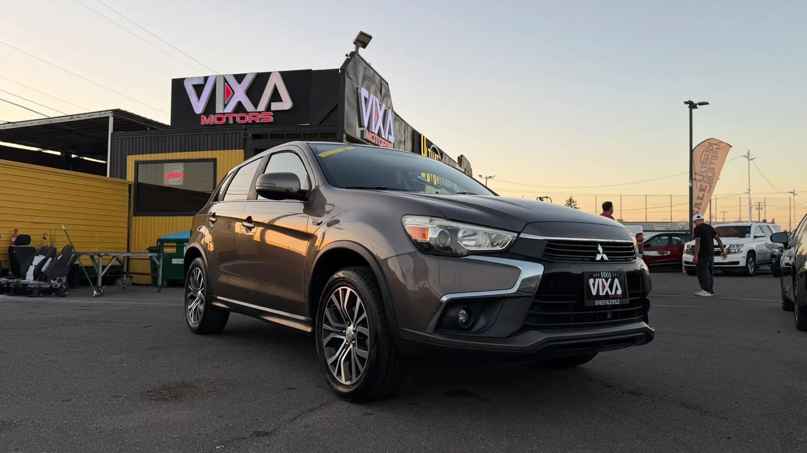 Used 2017 Mitsubishi Outlander Sport ES FWD image 3