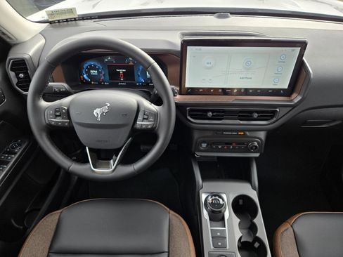 New 2025 Ford Bronco Sport Outer Banks image 8