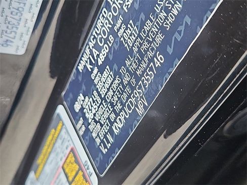 Certified 2025 Kia Sportage LX image 13