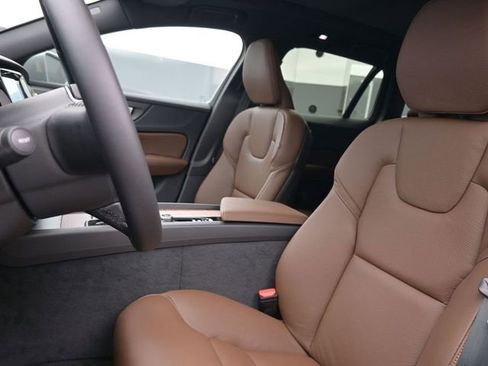 New 2026 Volvo V60 B5 Cross Country Plus w/ Protection Package Premier image 9