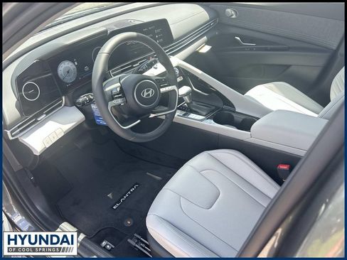New 2026 Hyundai Elantra Limited FWD image 14