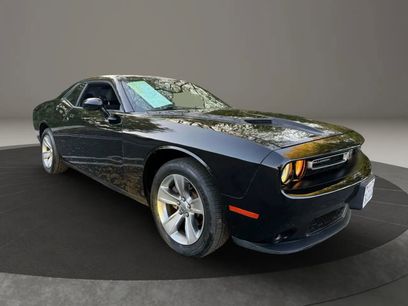 Used 2015 Dodge Challenger SXT w/ Driver Convenience Group