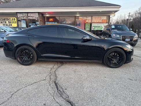 Used 2012 Tesla Model S Signature Performance image 5