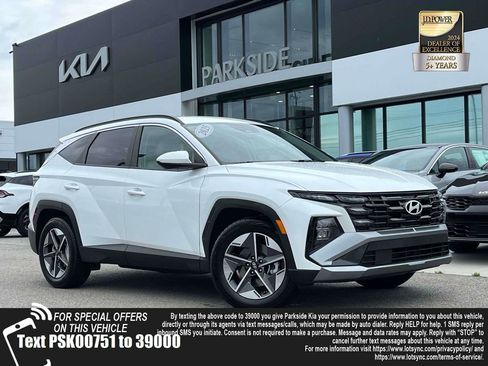 Used 2025 Hyundai Tucson SEL FWD image 1